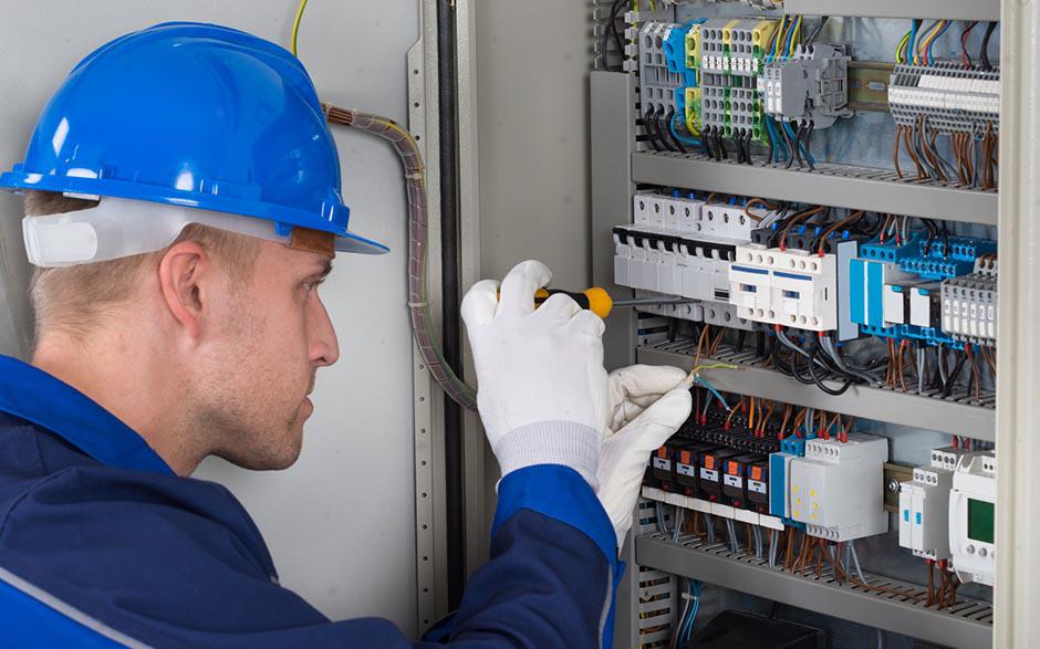 électricien bâtiment et industriel Lieusaint